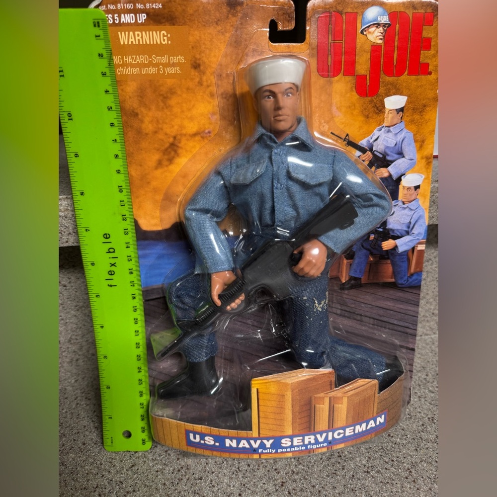 1997 G.I. Joe U.S. Navy Serviceman Fully Posable Figure NWT - Picture 10 of 16